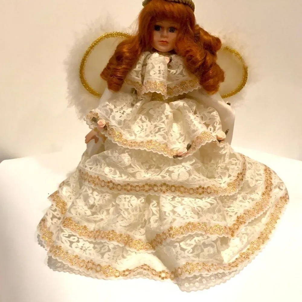 Bradley”s collectible porcelain bride doll